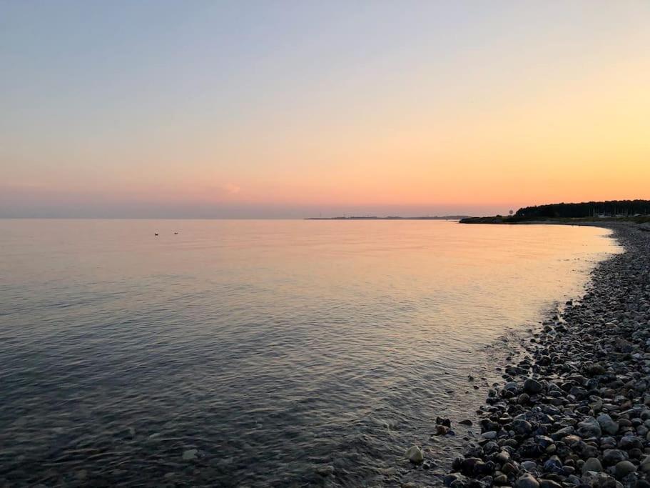Skont Fiskerhus. Taet Pa By, Havn Og Havet Villa Marstal Bagian luar foto