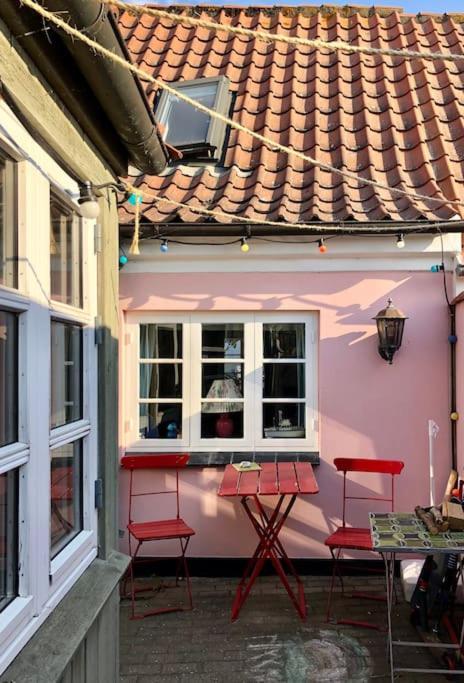 Skont Fiskerhus. Taet Pa By, Havn Og Havet Villa Marstal Bagian luar foto
