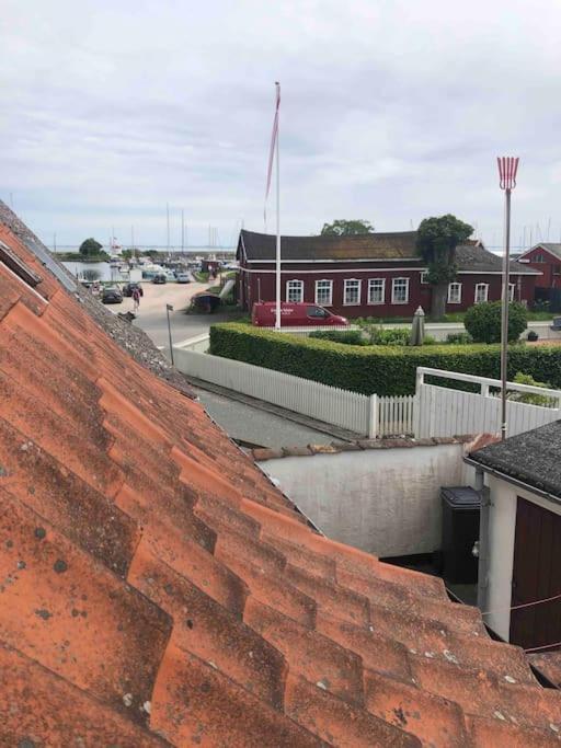 Skont Fiskerhus. Taet Pa By, Havn Og Havet Villa Marstal Bagian luar foto