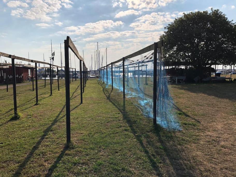 Skont Fiskerhus. Taet Pa By, Havn Og Havet Villa Marstal Bagian luar foto